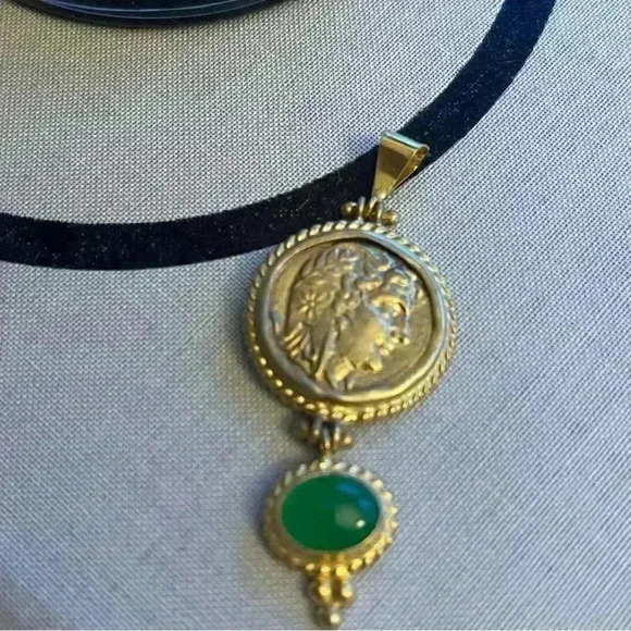 Intaglio Roman Coin Pendant Solid Silver | 925 Sterling Silver - Picture 6 of 6